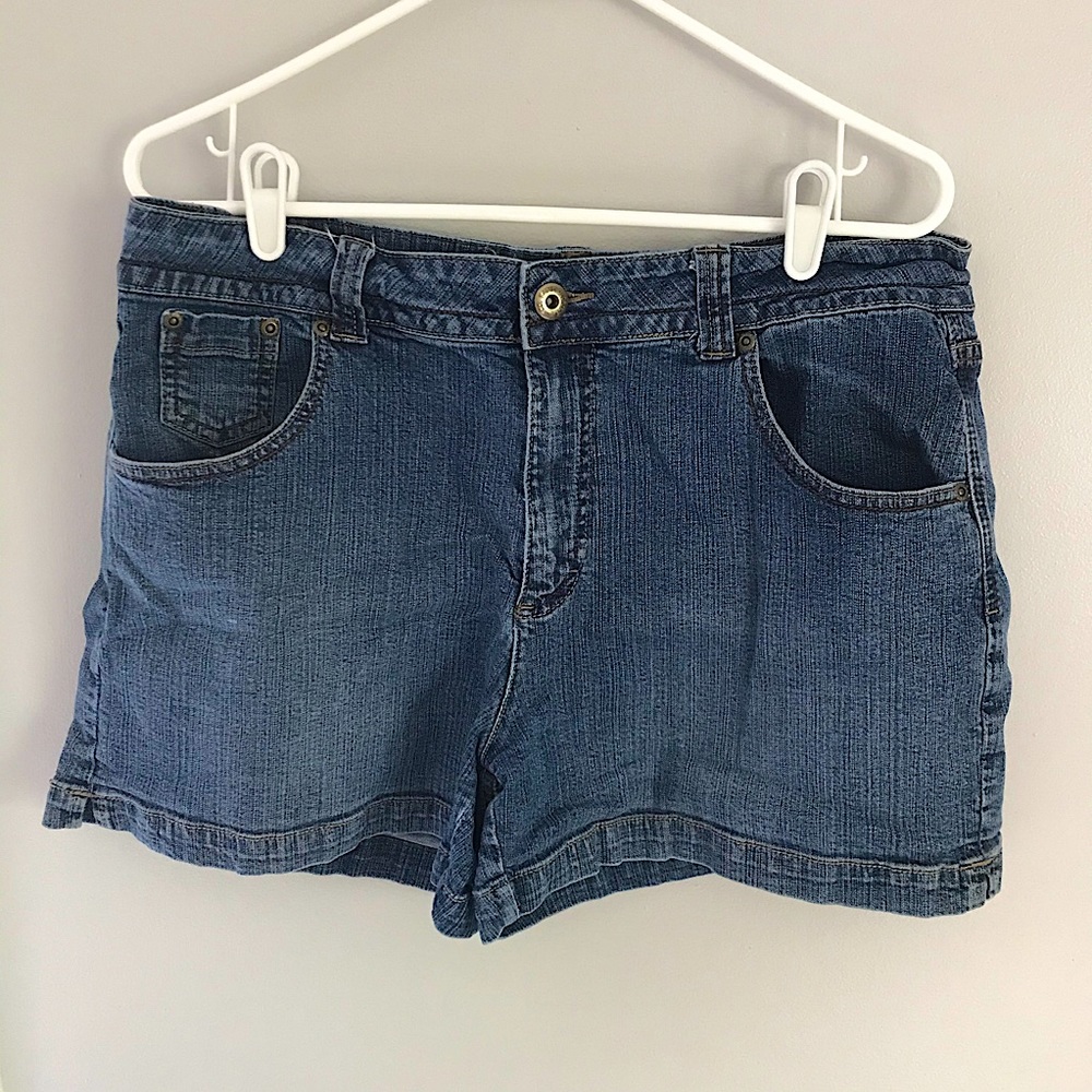 Faded Glory Stretch Jean Shorts